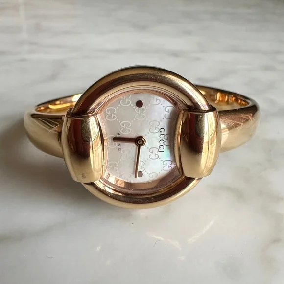 Gucci Gold Cuff Bracelet Watch Mother of Pearl Face Swiss Made 1400 L - Picture 5 of 13